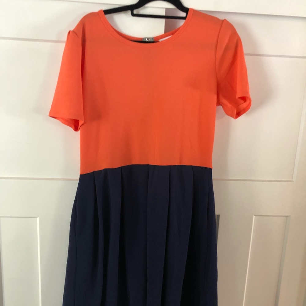 NWOT 2xl Lularoe Amelia Colorblock Coral and Navy